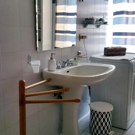 2 Bedrooms With City View Balcony And Wifi At *