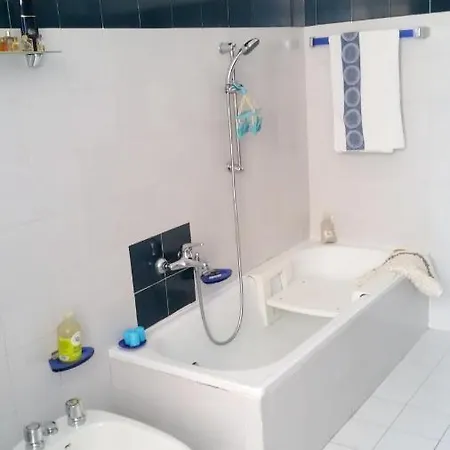 2 Bedrooms With City View Balcony And Wifi At * La Spezia